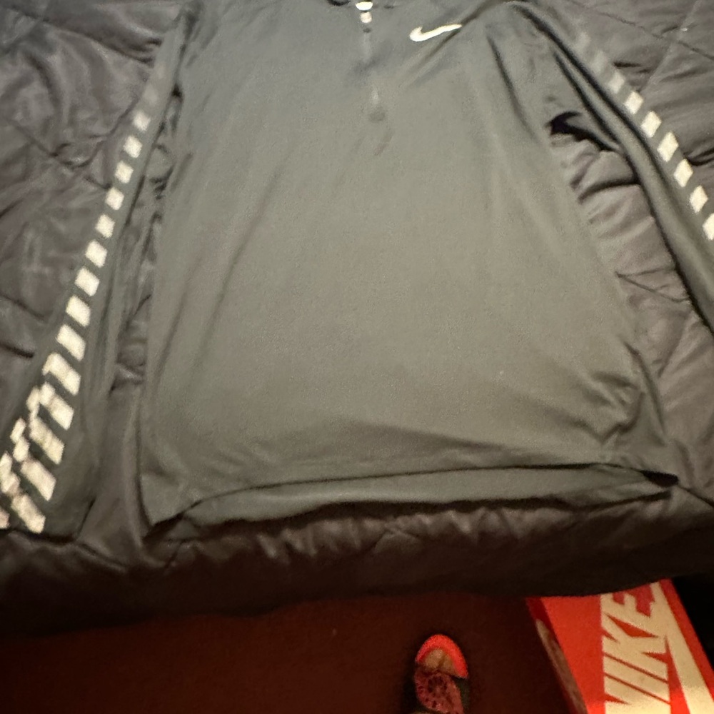 🎁XL Nike Dri-FIT Black Running Top